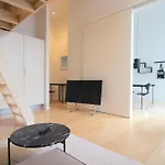 Cool 1-Bed In Great Location